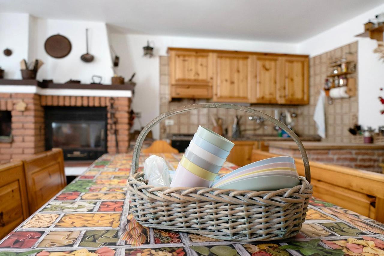 Ca De Baci Apartment Vessalico Luaran gambar