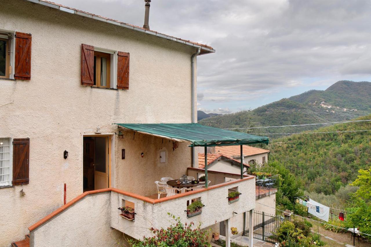Ca De Baci Apartment Vessalico Luaran gambar