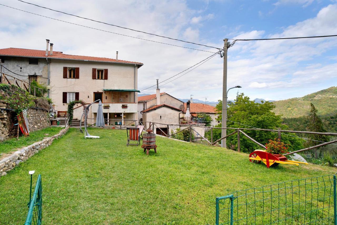 Ca De Baci Apartment Vessalico Luaran gambar